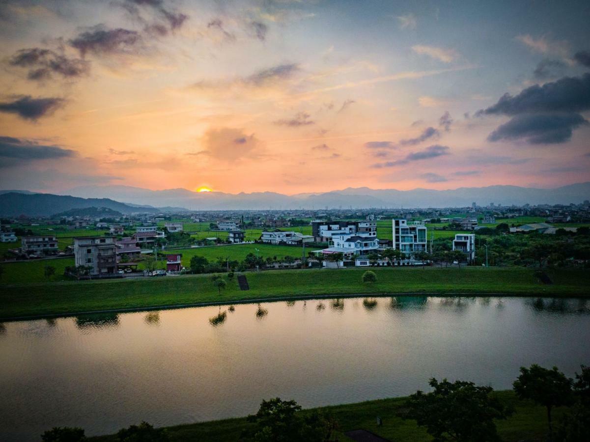 冬山閒雲居民宿 Dongshan  Exterior foto